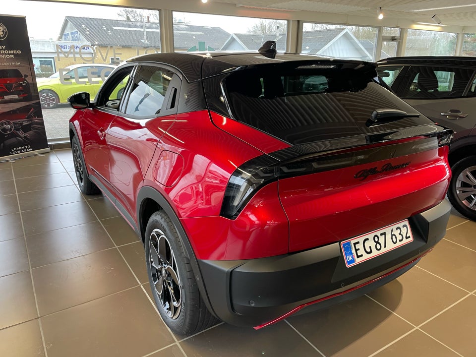 Alfa Romeo Junior Elettrica Speciale 5d
