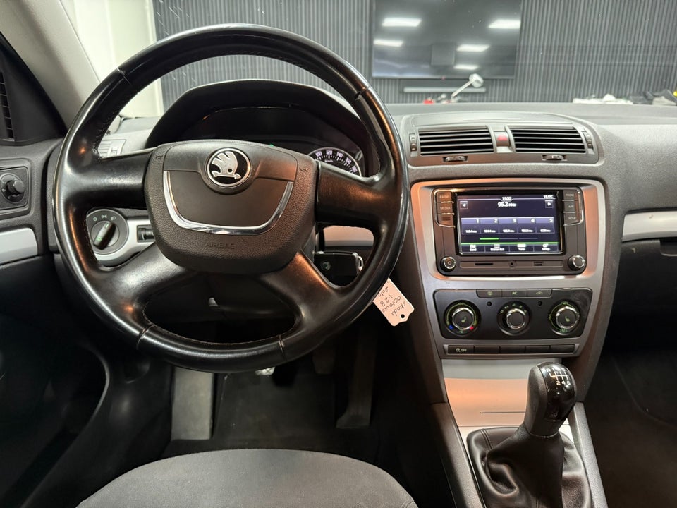 Skoda Octavia 1,2 TSi 105 Ambiente Combi 5d