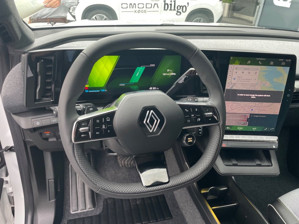 Renault Scenic E-Tech 60 Techno 5d