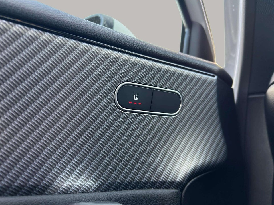 Mercedes A250 e 1,3 Progressive Line aut. 4d