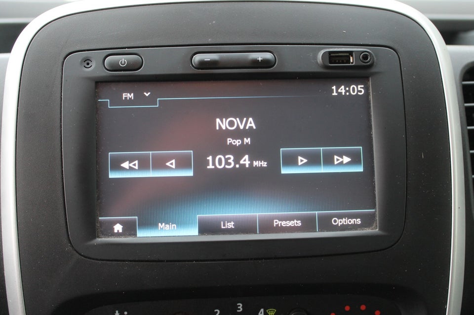 Renault Trafic T29 1,6 dCi 125 L2H2