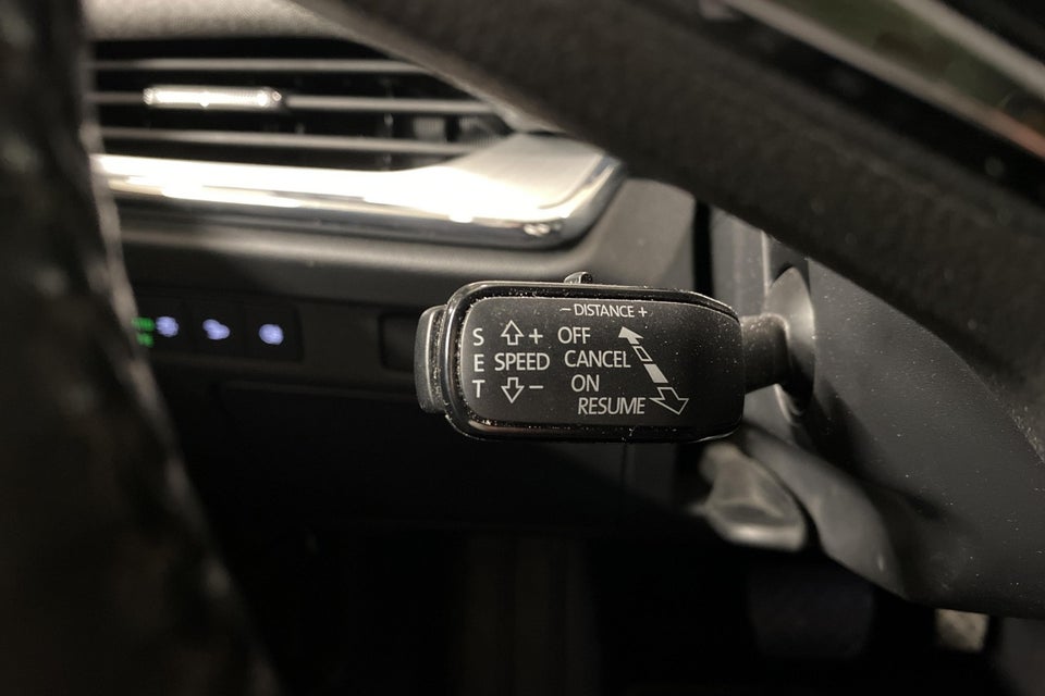 Skoda Enyaq 80 iV Loft 5d