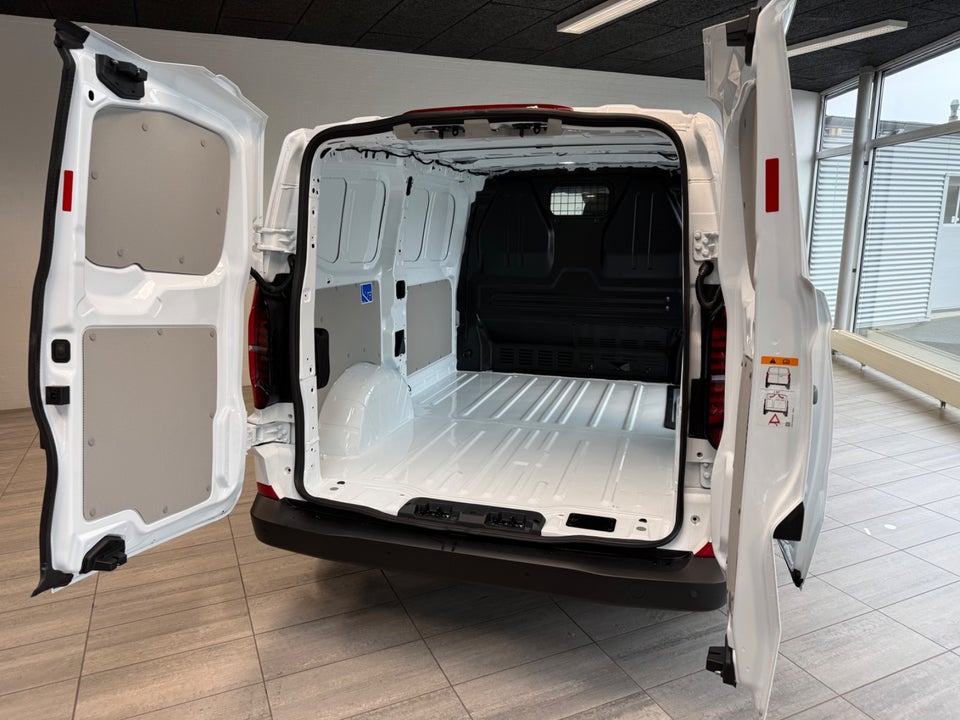 VW e-Transporter 64 Comfort Kassevogn SWB