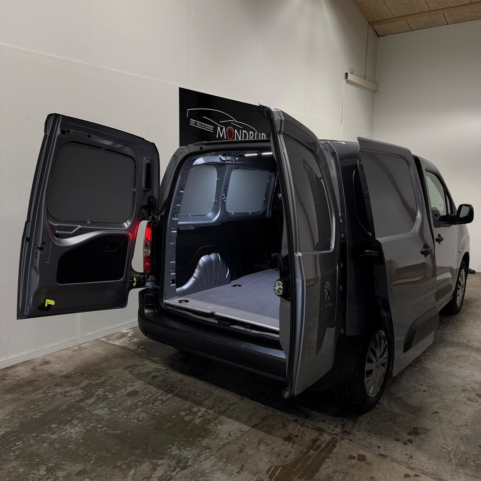 Peugeot Partner 1,5 BlueHDi 100 L2V2 Plus Van