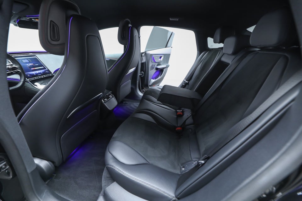Mercedes EQE350+ AMG Line 4d