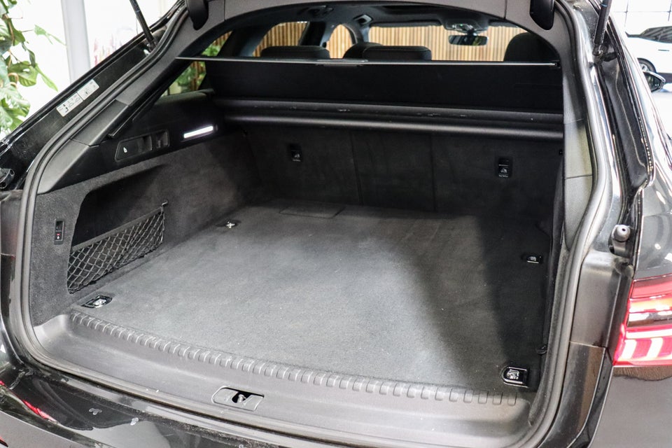Audi A6 55 TFSi e S-line Avant quattro S-tr. 5d