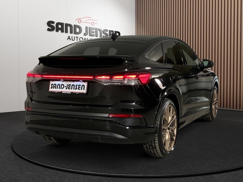 Audi Q4 e-tron 45 Ultra S-line Sportback 5d