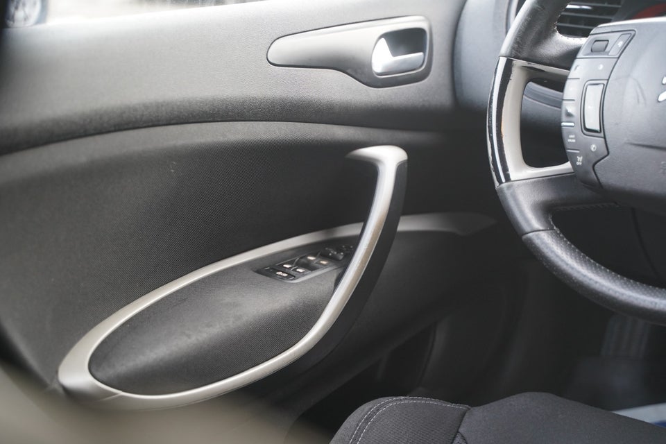 Citroën C5 2,0 HDi 140 Seduction Tourer 5d