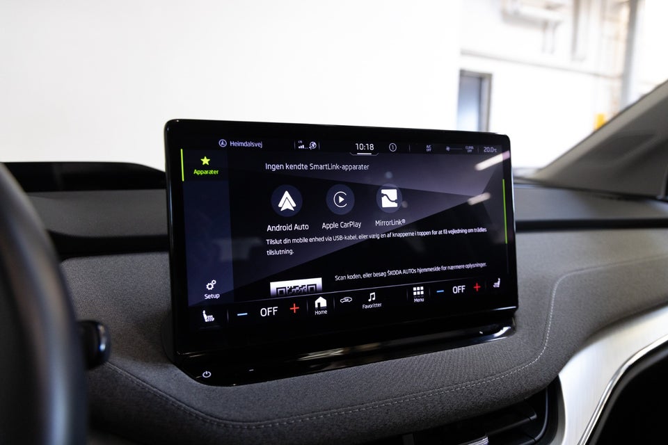 Skoda Enyaq 60 iV Loft 5d