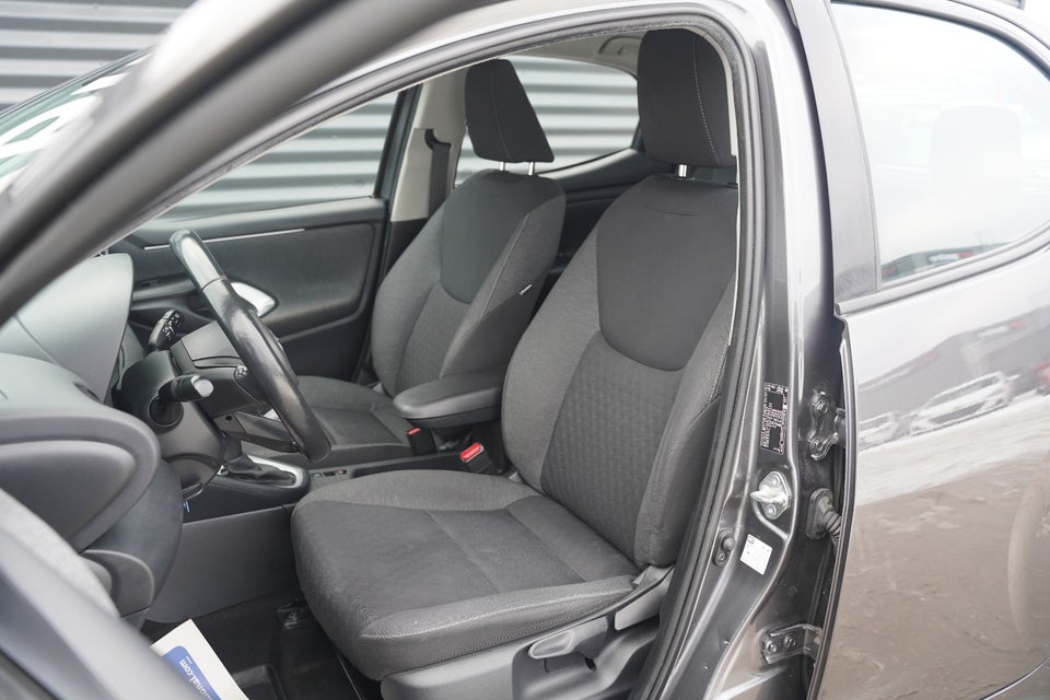 Toyota Yaris 1,5 Hybrid H2 e-CVT 5d