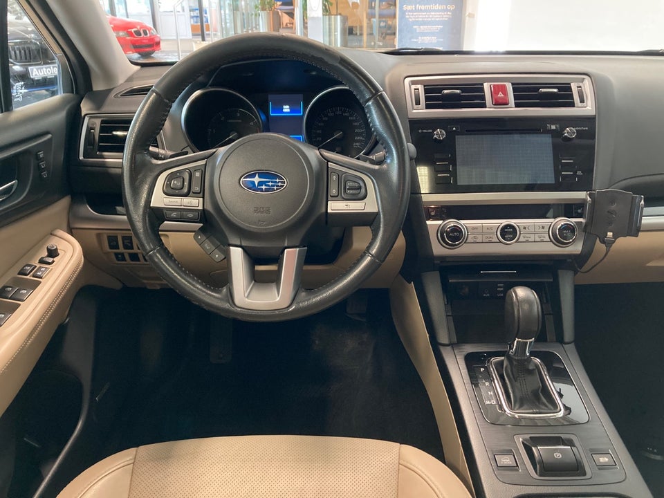 Subaru Outback 2,0 D Summit CVT AWD 5d