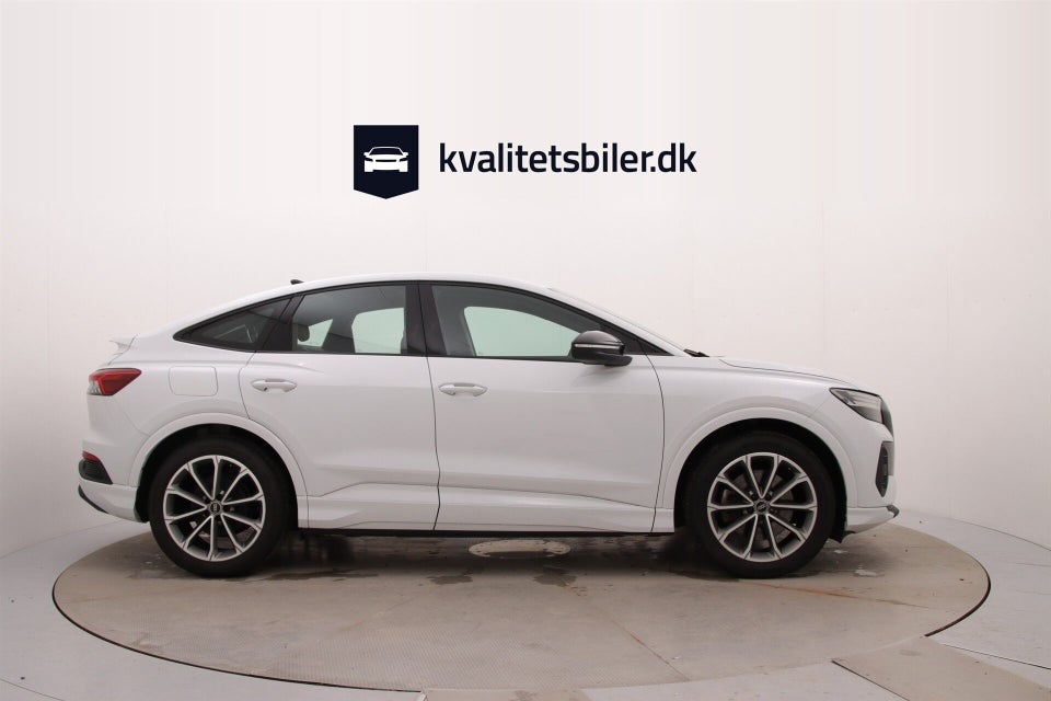 Audi Q4 e-tron 40 Advanced Sportback 5d