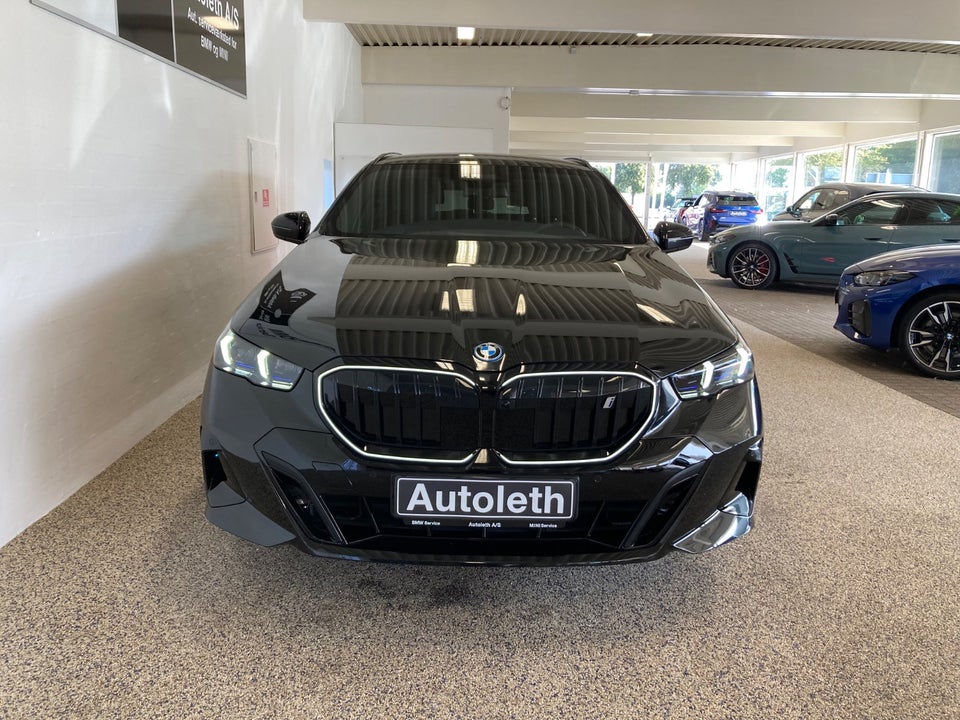 BMW i5 eDrive40 Touring M-Sport Pro 5d
