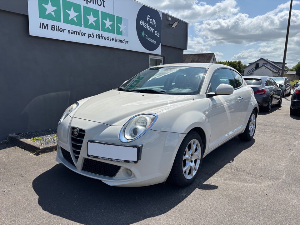 Alfa Romeo MiTo 1,3 JTDm 85 Distinctive 3d
