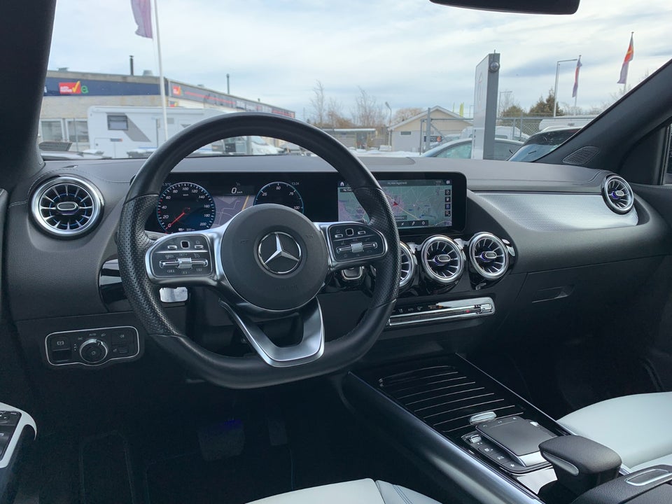 Mercedes EQA250 AMG Line 5d