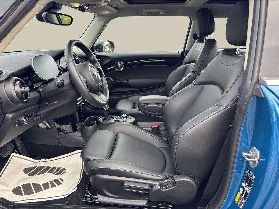 MINI Cooper SE Camden Edition 3d