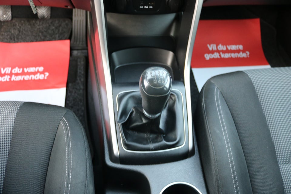 Hyundai i30 1,6 CRDi 110 Comfort Eco 5d