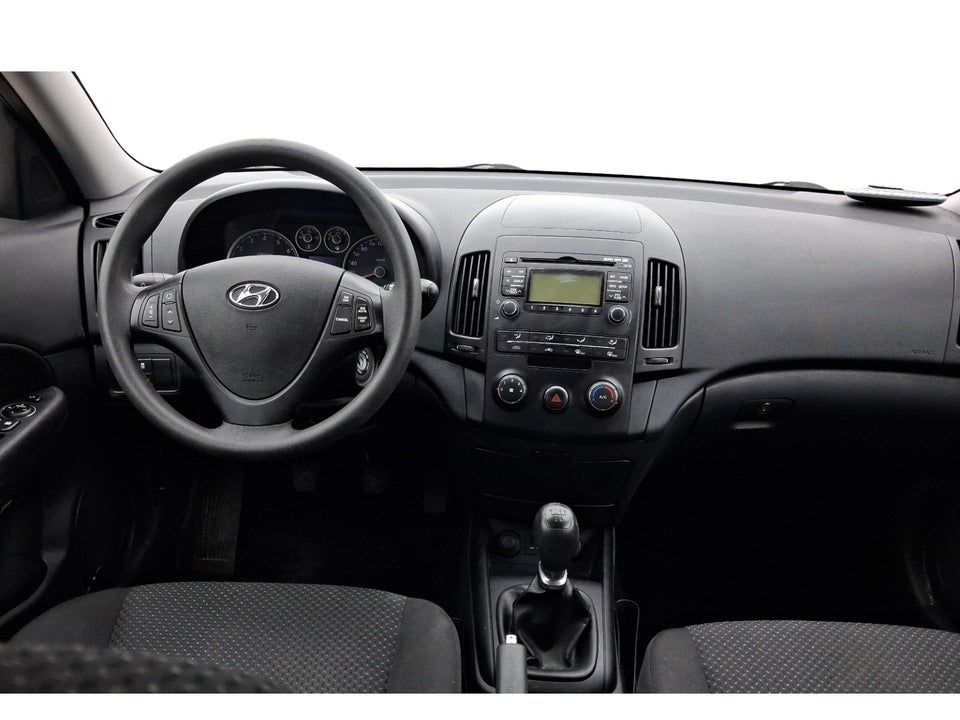 Hyundai i30 1,4 CVVT Classic 5d