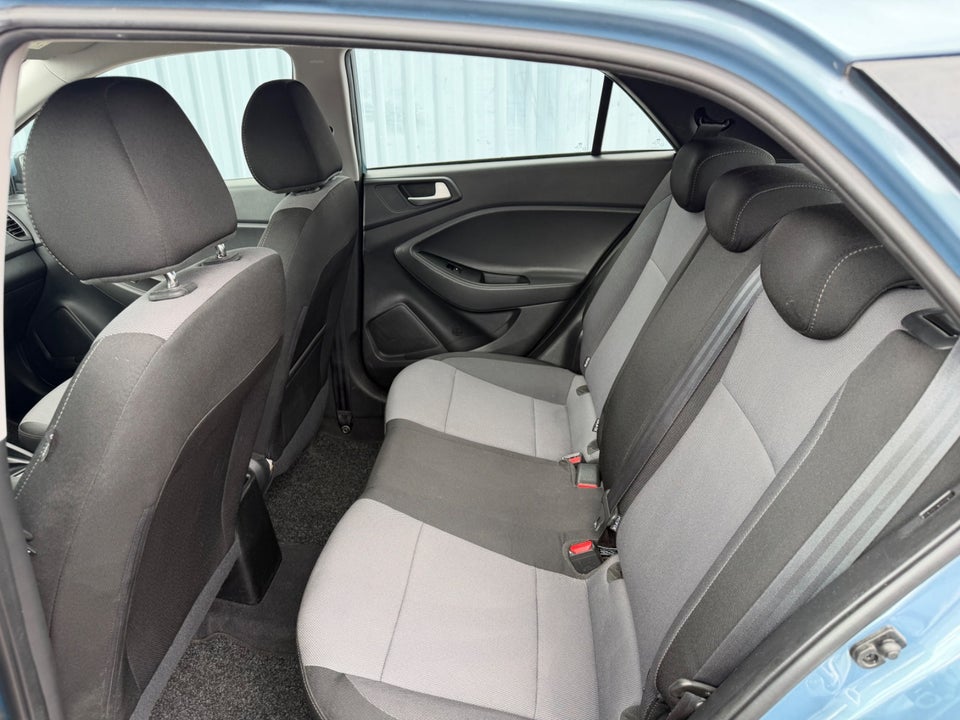 Hyundai i20 1,25 Trend 5d