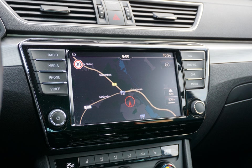 Skoda Superb 1,4 TSi 150 Style Combi DSG 5d