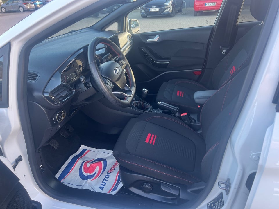 Ford Fiesta 1,0 EcoBoost mHEV ST-Line 5d