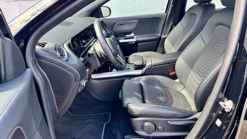 Mercedes EQA250 Progressive 5d