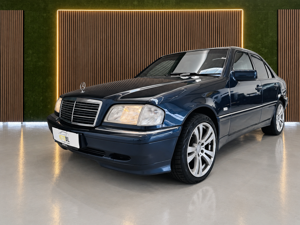 Mercedes C180 1,8 Elegance aut. 4d