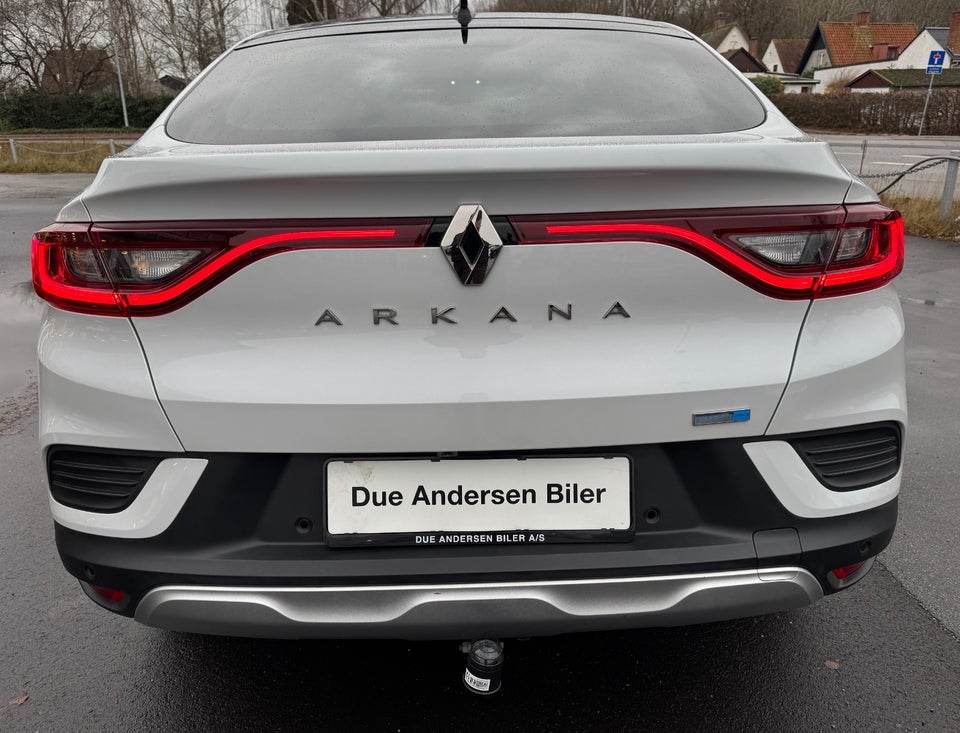 Renault Arkana 1,6 E-Tech Intens 5d