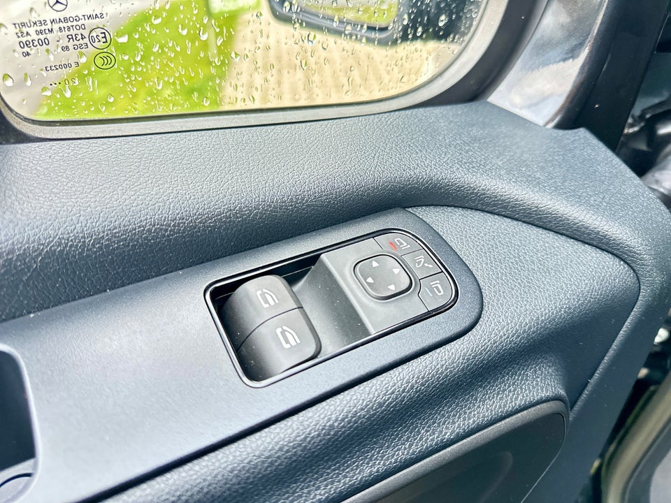 Mercedes Sprinter 317 2,0 CDi A2 Kassevogn aut. RWD