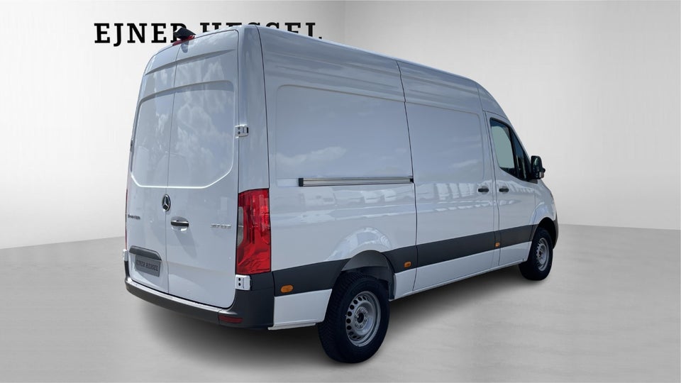 Mercedes Sprinter 317 2,0 CDi A2 Kassevogn PRO RWD