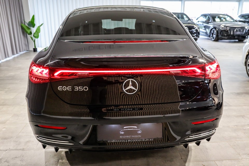 Mercedes EQE350 AMG Line 4d