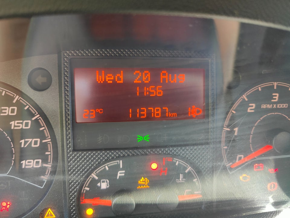 Peugeot Boxer 335 2,2 BlueHDi 165 L3 Alukasse m/lift 2d