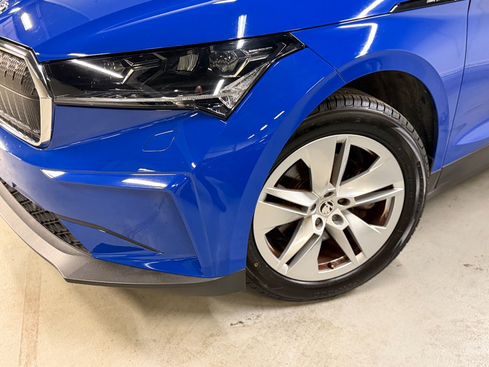Skoda Enyaq 60 iV Loft 5d