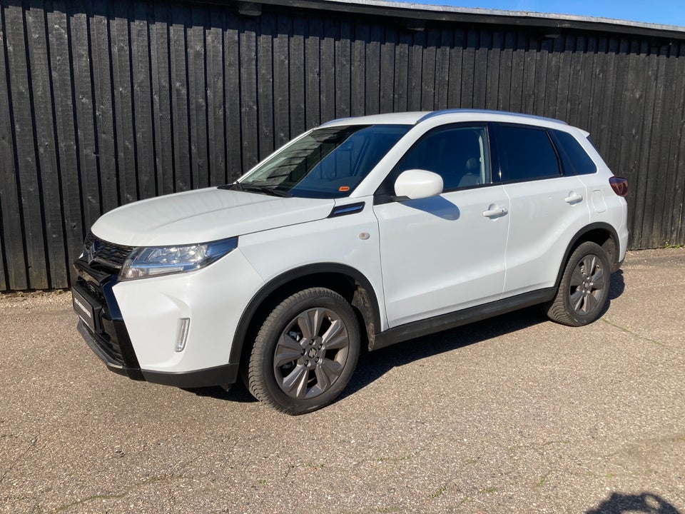 Suzuki Vitara 1,4 mHybrid Active 5d