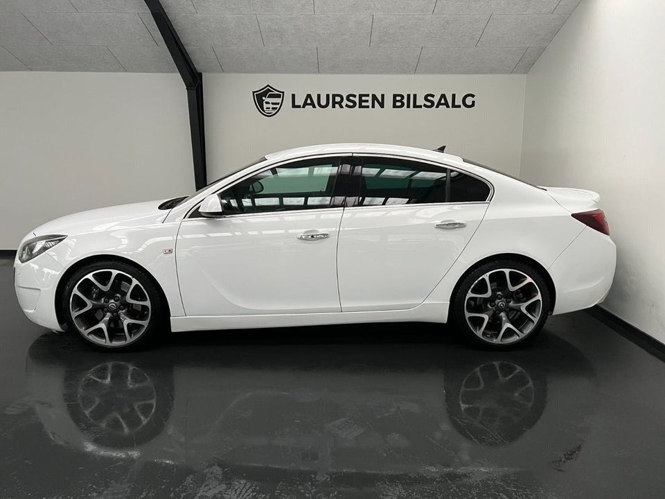 Opel Insignia 2,8 OPC aut. 4x4 4d