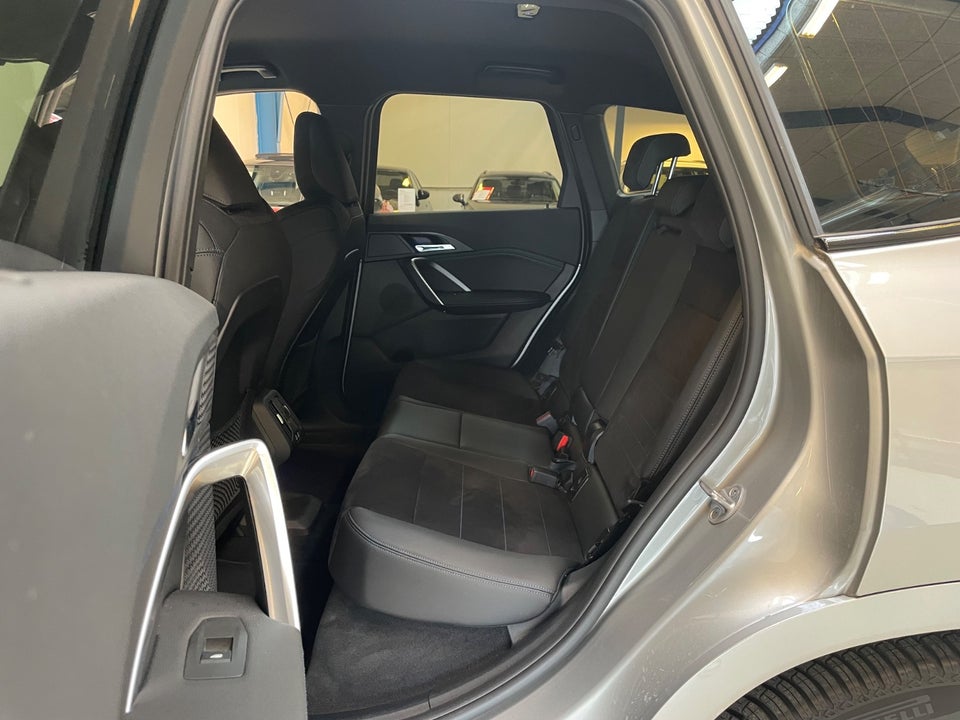 BMW iX1 xDrive30 M-Sport 5d