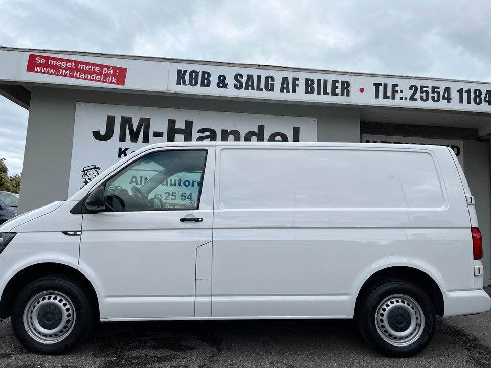 VW Transporter 2,0 TDi 150 Kassevogn DSG kort
