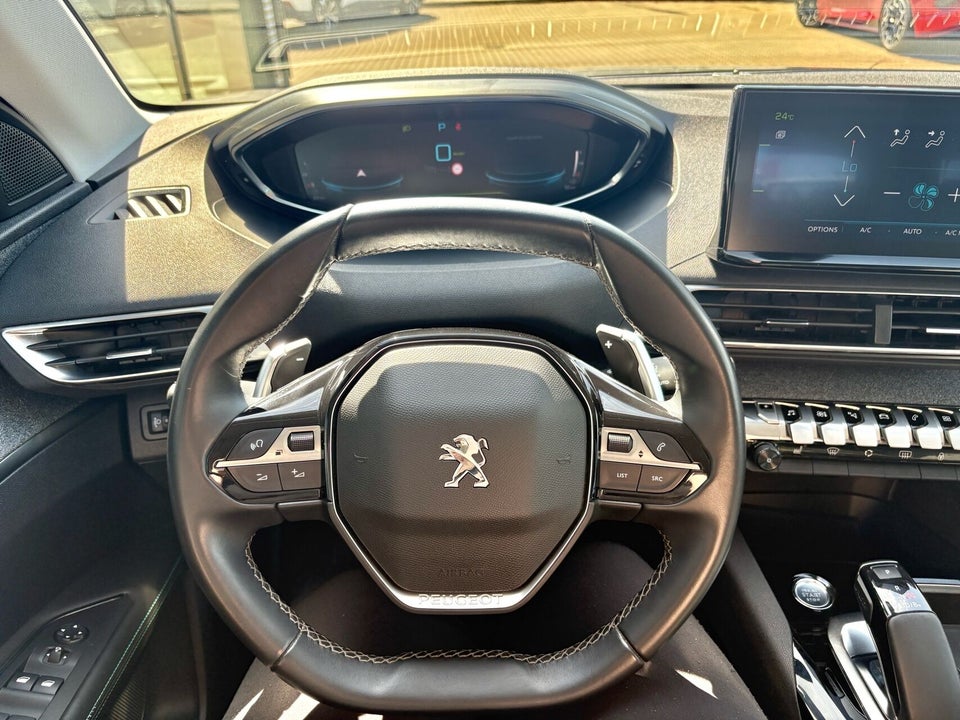 Peugeot 3008 1,6 Hybrid Allure Pack EAT8 5d