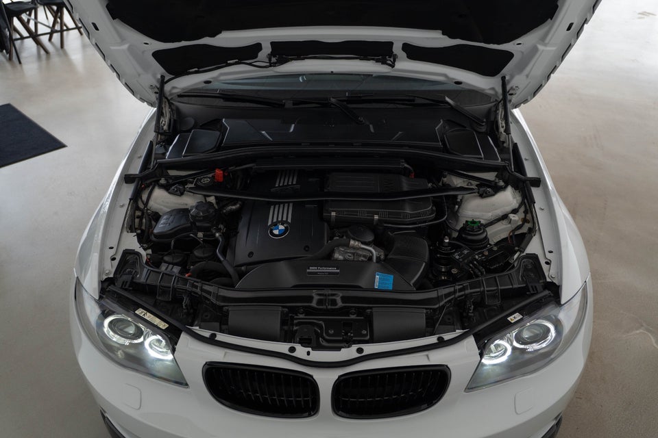 BMW 135i 3,0 Coupé aut. 2d