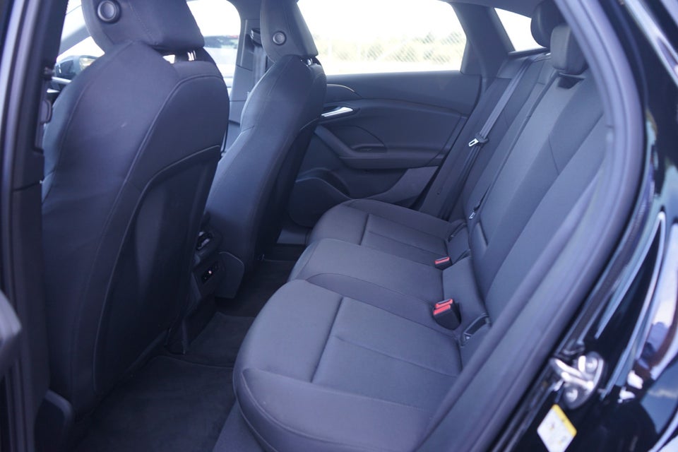 Audi A6 e-tron S-line Sportback 5d