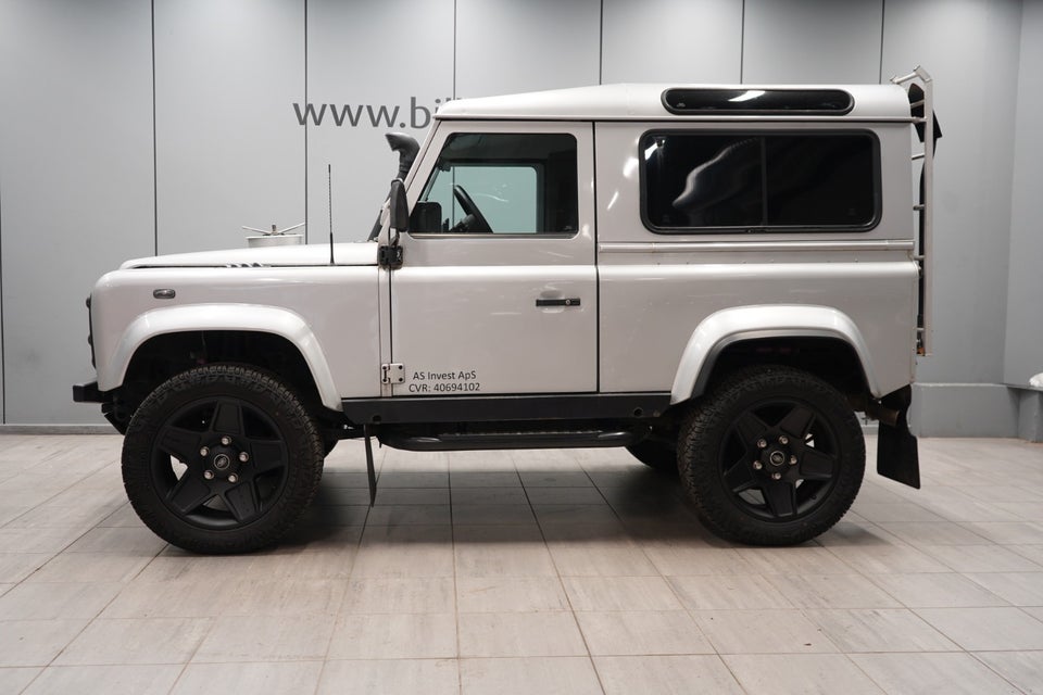 Land Rover Defender 90 2,5 TD5 Hard Top 3d