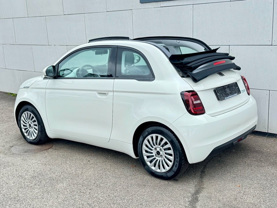 Fiat 500e 42 Icon Cabrio 2d