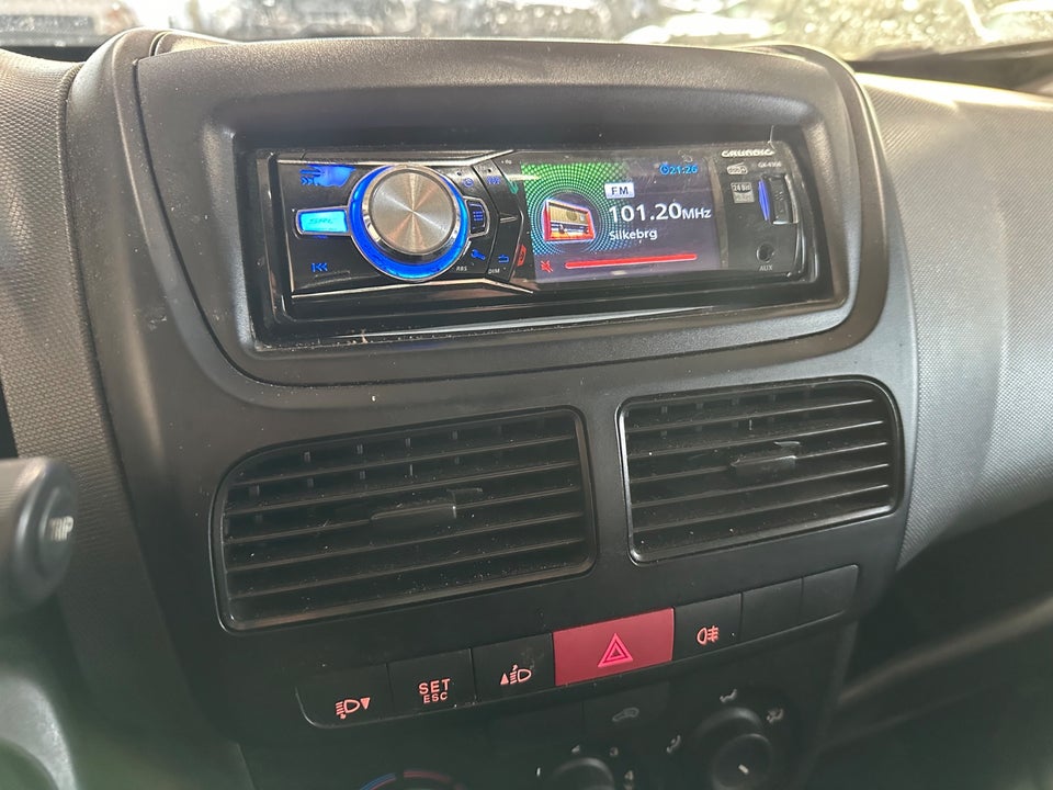 Fiat Doblò Cargo 1,3 MJT Basic L2 4d