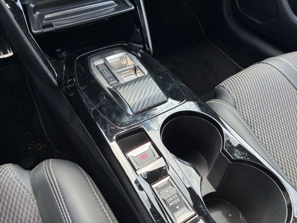 Peugeot e-208 54 GT Pack 5d