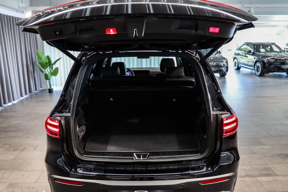 Mercedes EQB250+ AMG Edition 5d