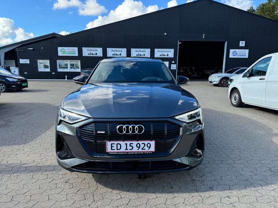 Audi e-tron 55 S-line Sportback quattro 5d