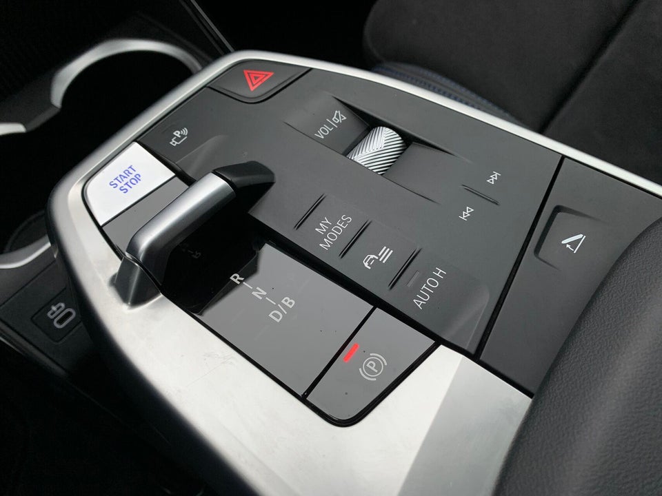 BMW iX1 eDrive20 M-Sport 5d