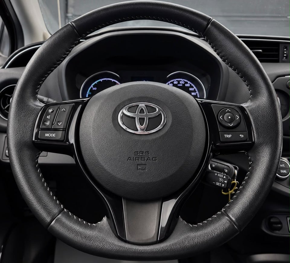 Toyota Yaris 1,5 Hybrid H2 e-CVT 5d