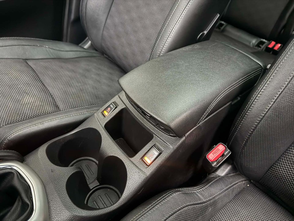 Nissan Qashqai 1,2 Dig-T 115 Tekna 5d