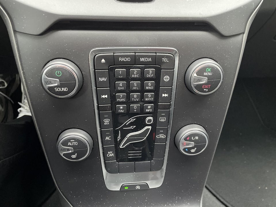 Volvo V40 2,0 T2 122 Kinetic Eco 5d